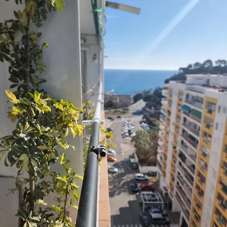 Apart 2 Habit Vistas Playa Y Montana Lift Parking Calella Exterior foto